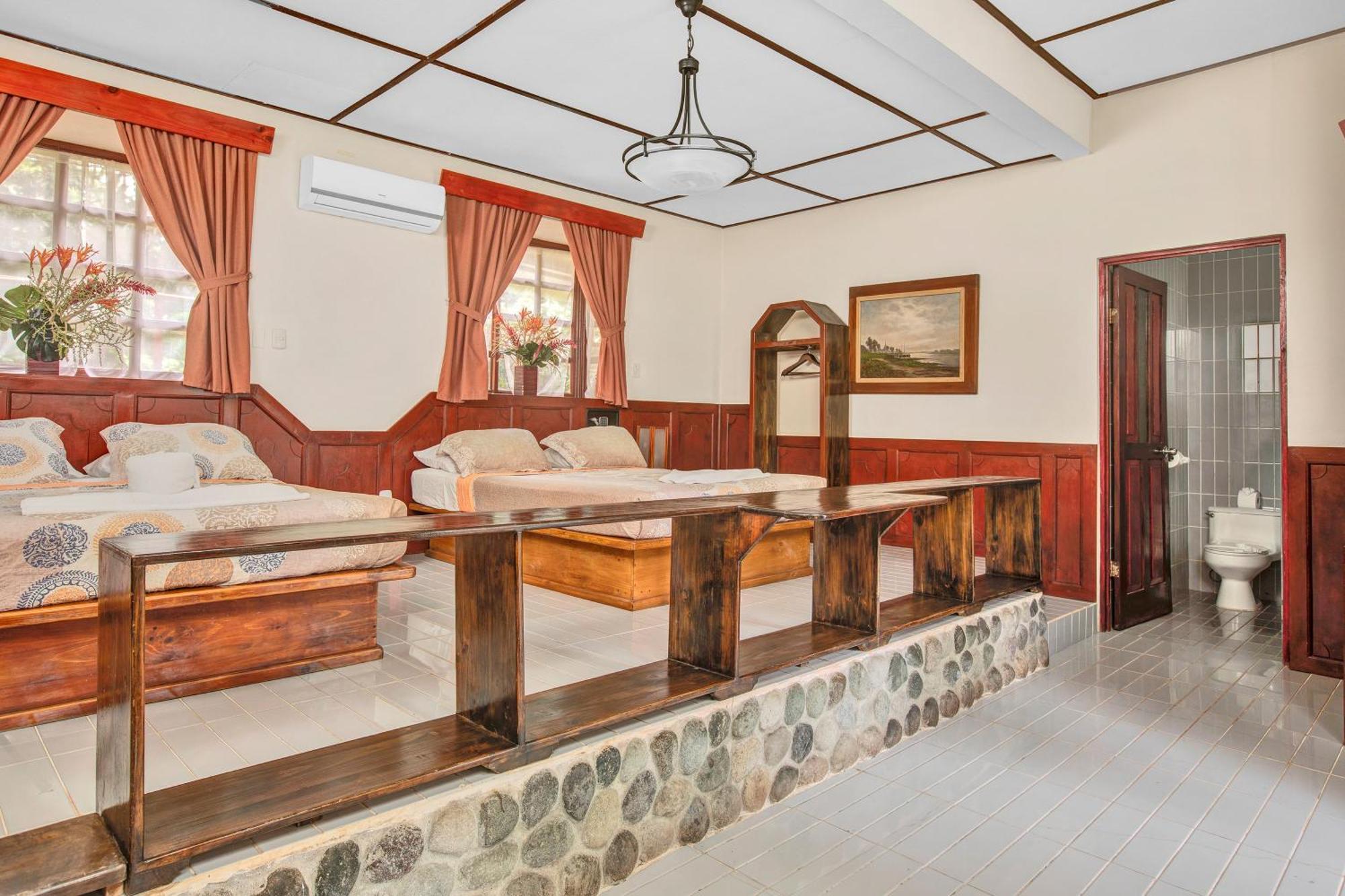 Hotel Playa Bejuco Esterillos Este Kültér fotó